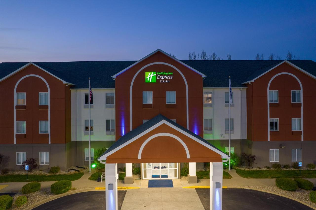 Holiday Inn Express Hotel & Suites Bedford, An Ihg Hotel Exterior photo